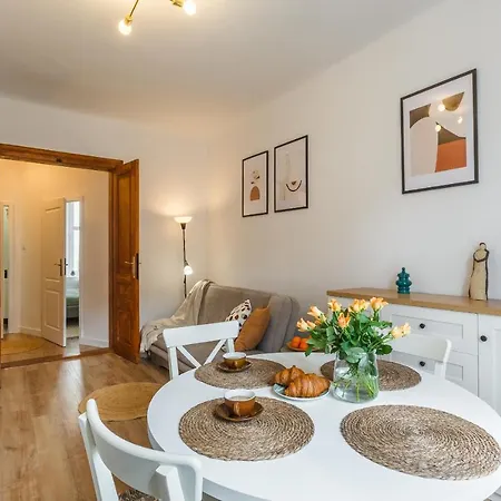 Apartment Heart Of Center *