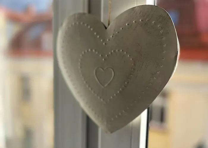 Heart Of Center Apartment