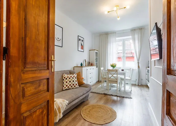 Heart Of Center Apartment